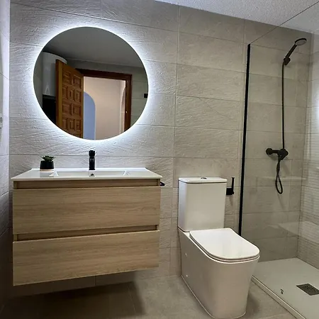 Hawaii Iv 3b - By Watermelon Apartment *